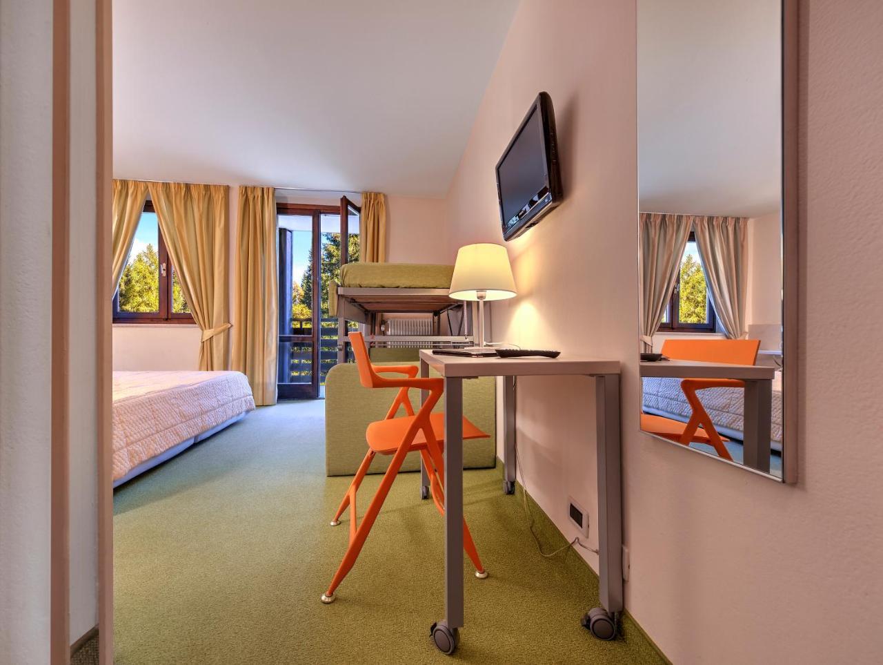 Hotel Alaska โฟลการีดา ภายนอก รูปภาพ